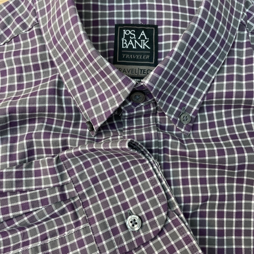 Jos. A. Bank Traveler Travel Tech Shirt Mens XL Purple‎ Grey Check Tailored Fit